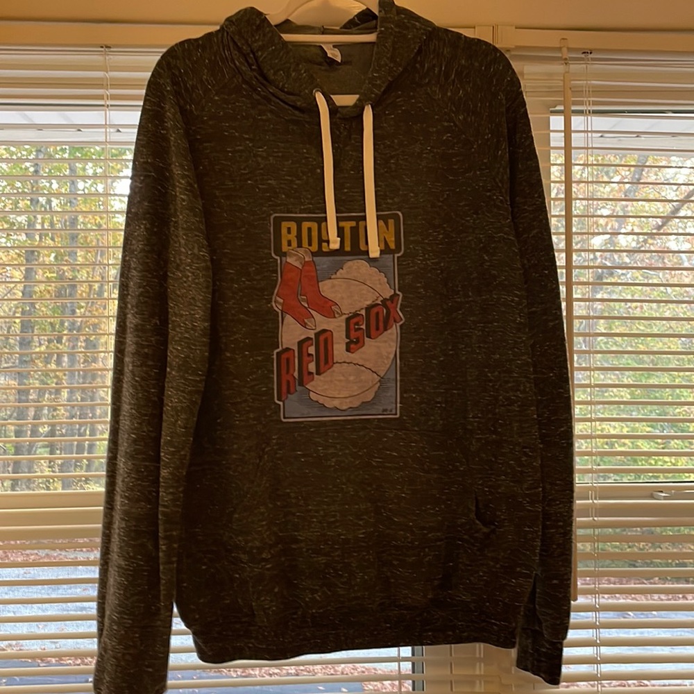Vintage Brand men’s Rox Sox hoodie